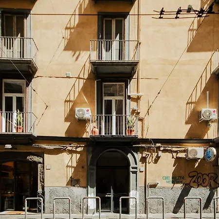 Ma Maison Shared In Chiaia 2 * Naples